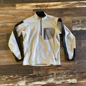 Mountain Hardwear Wind Breaker